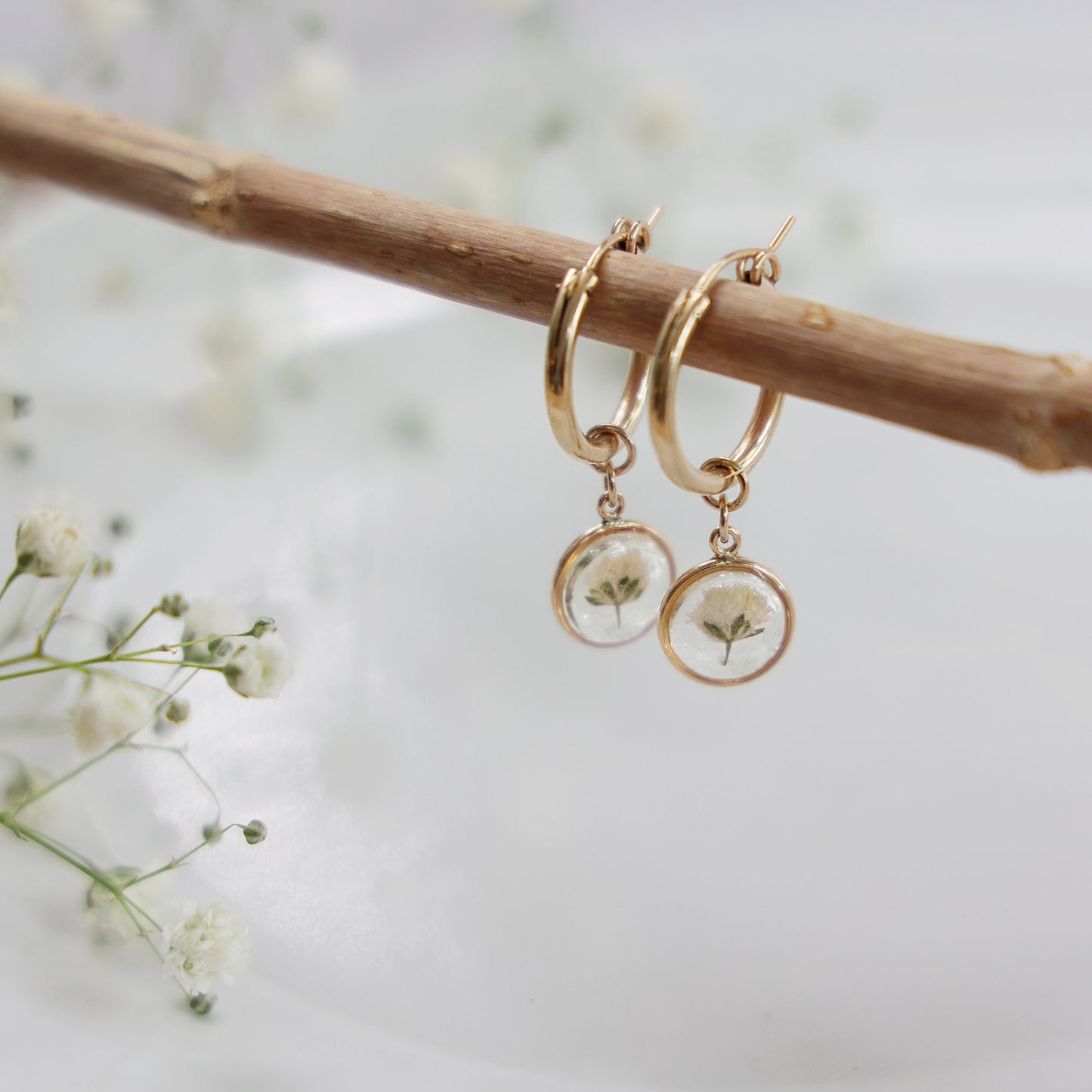 Sun Earrings with Gypsophila flowers