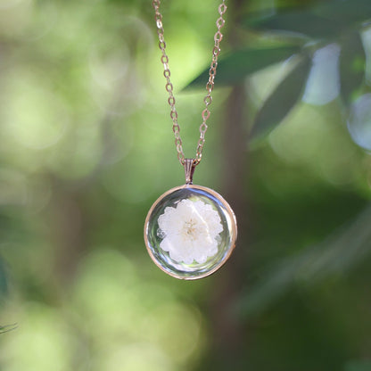Round Necklace with Spiraea Flower
