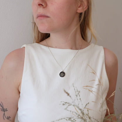 Round necklace with Wild Carrot flower