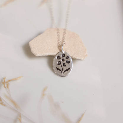 Anchusa flower pendant