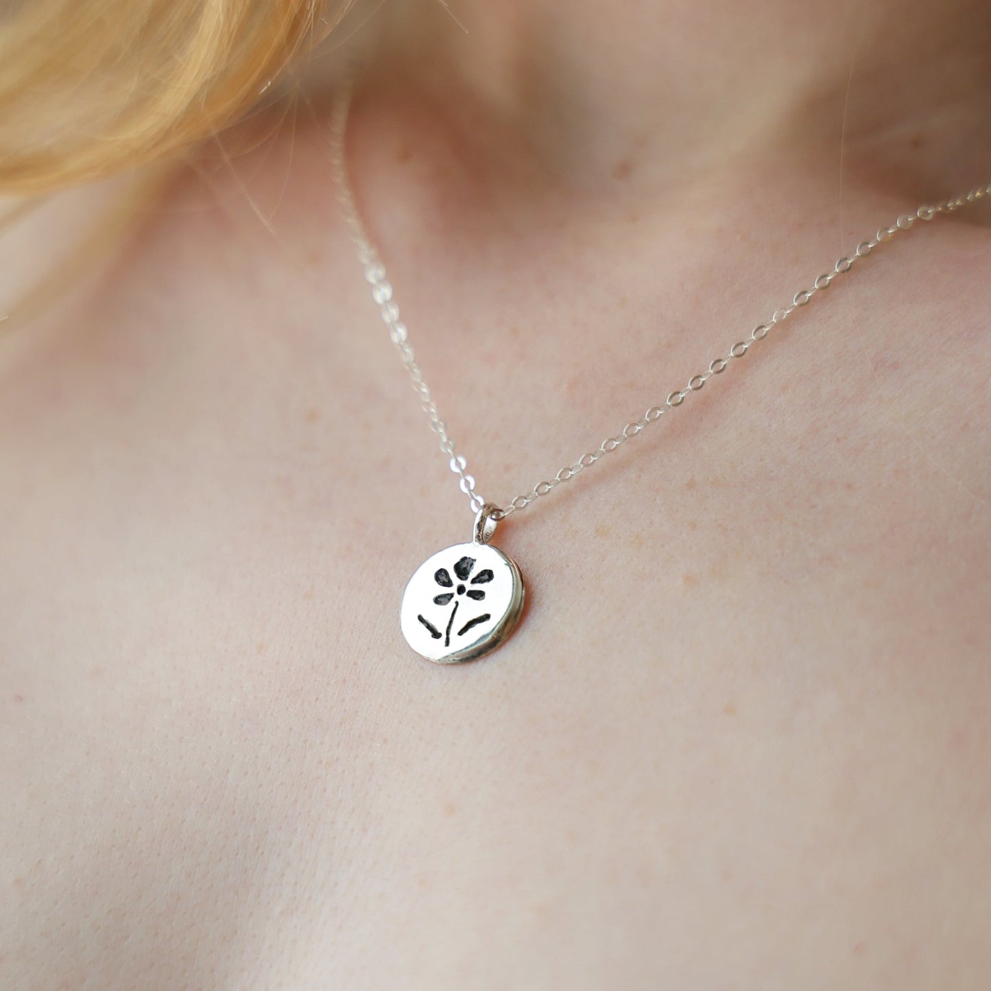 Pentas flower pendant