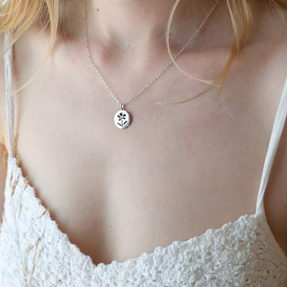 Pentas flower pendant