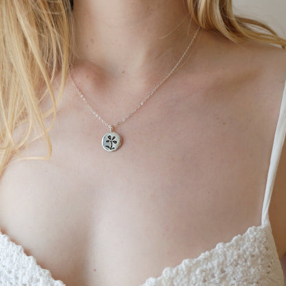 Alyssum flower pendant