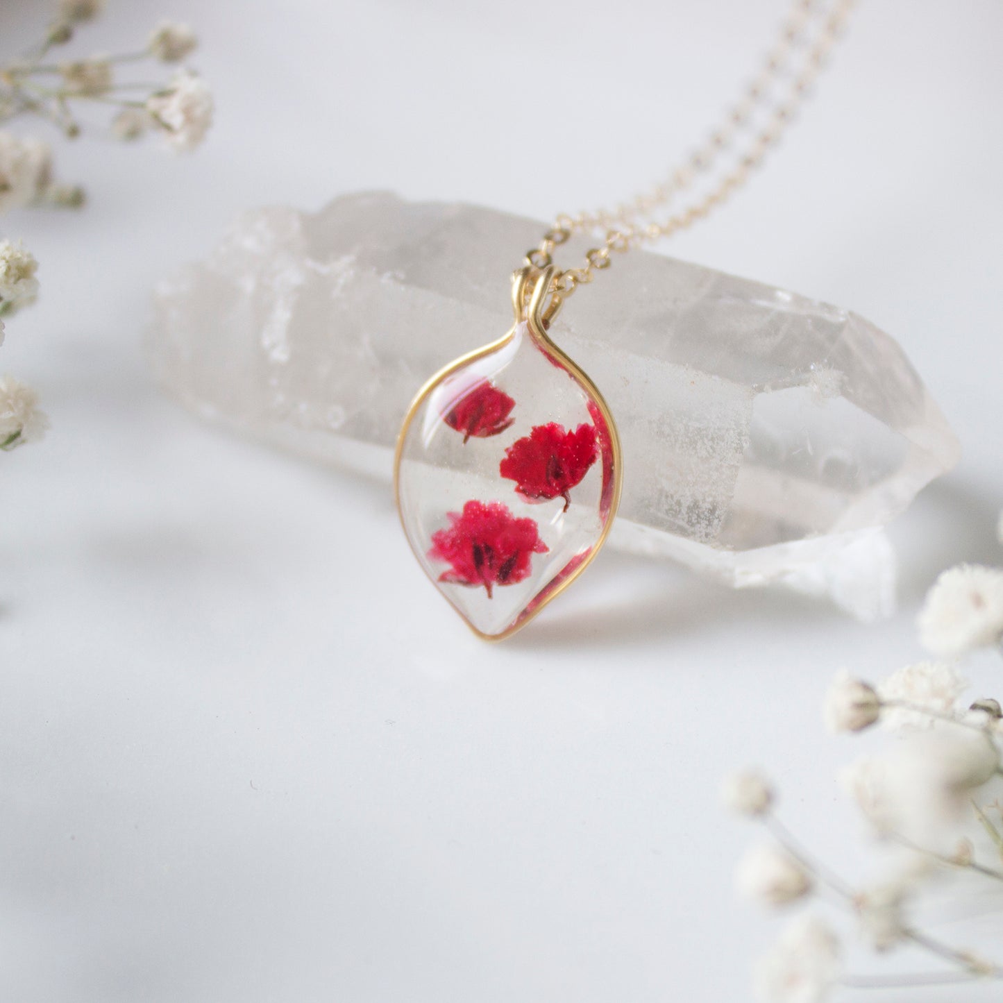 Teardrop necklace with red Gypsophila flowers