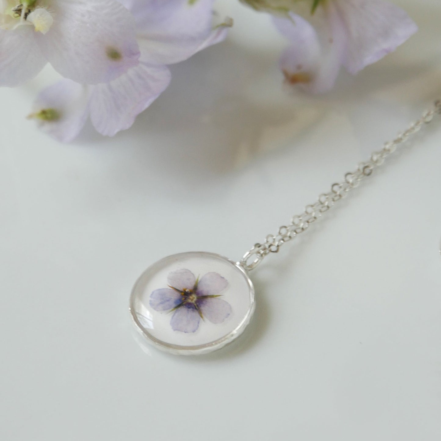 Round Necklace with Scarlet Pimpernel Flower