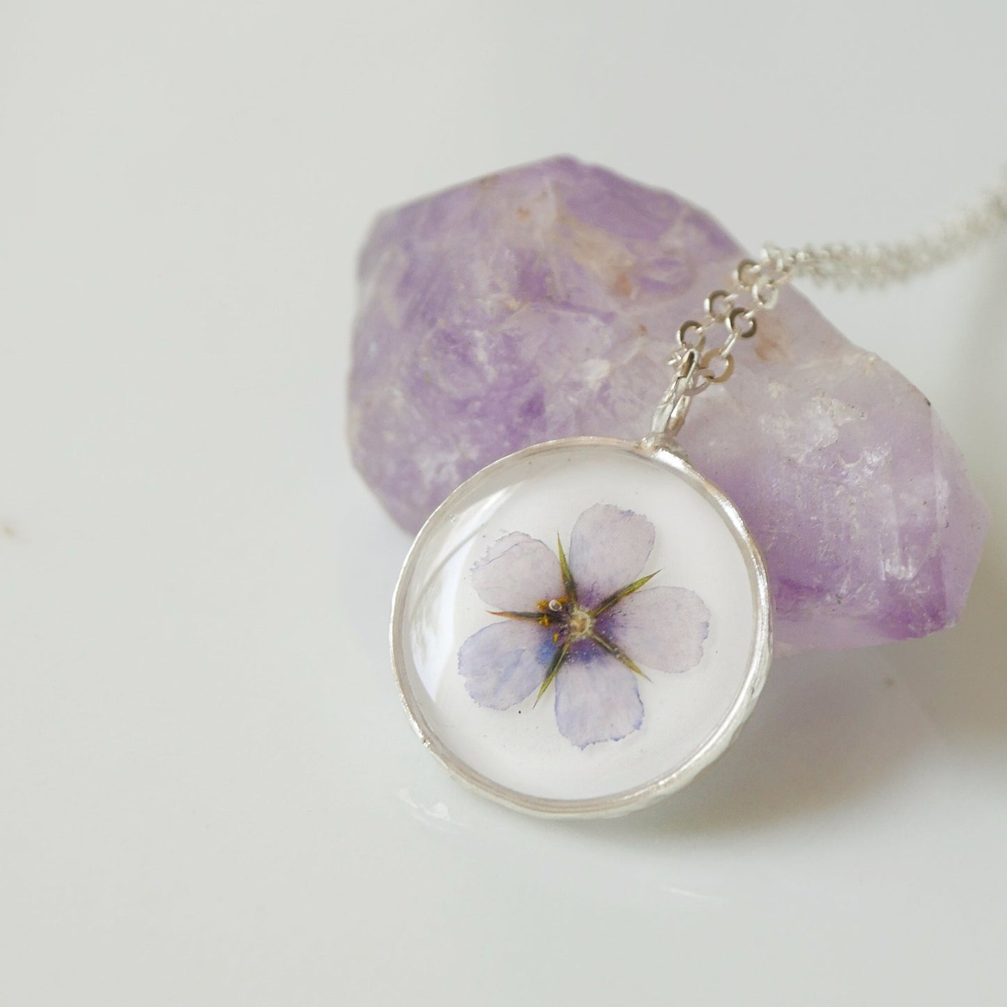 Round Necklace with Scarlet Pimpernel Flower