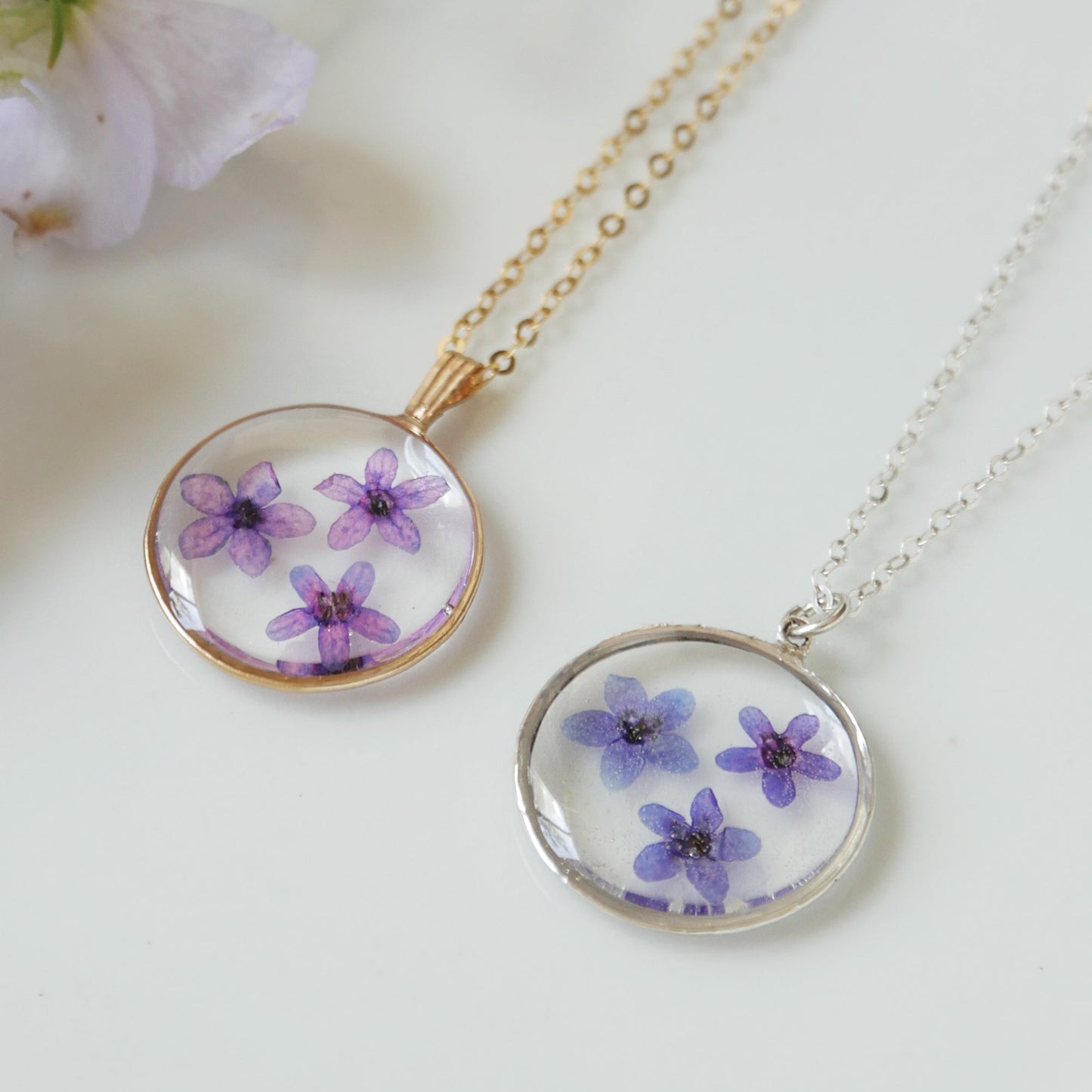 Large Round Necklace with Anchusa Flowers