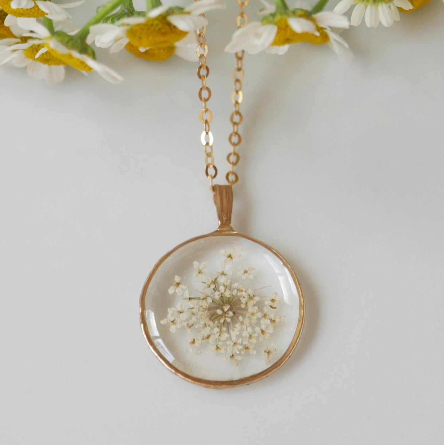Round Necklace with Queen Anne's lace flowers